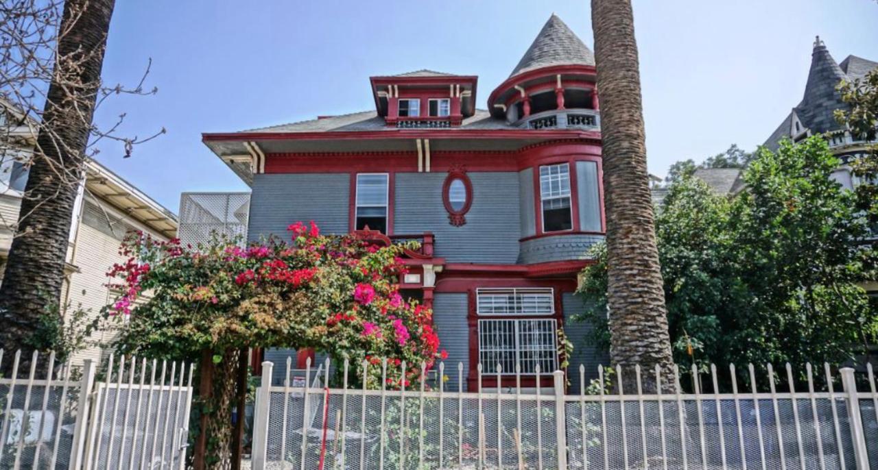 The Red In Downtown Angeles * Los Angeles