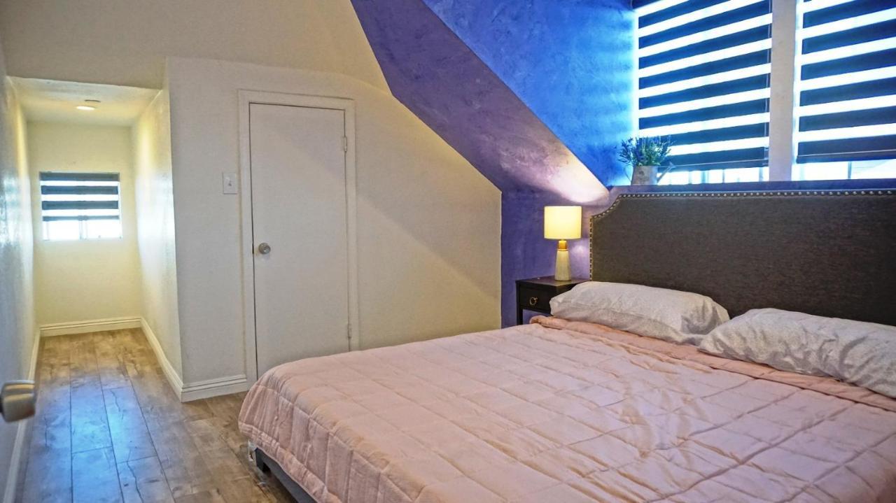Apartment The Red In Downtown Angeles *